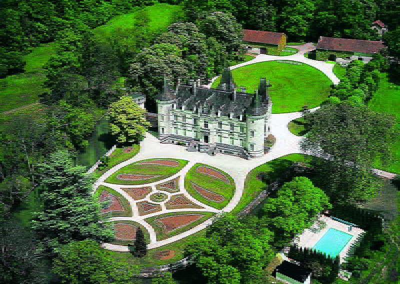 Chateau-Hotel De Nieuil Buitenkant foto